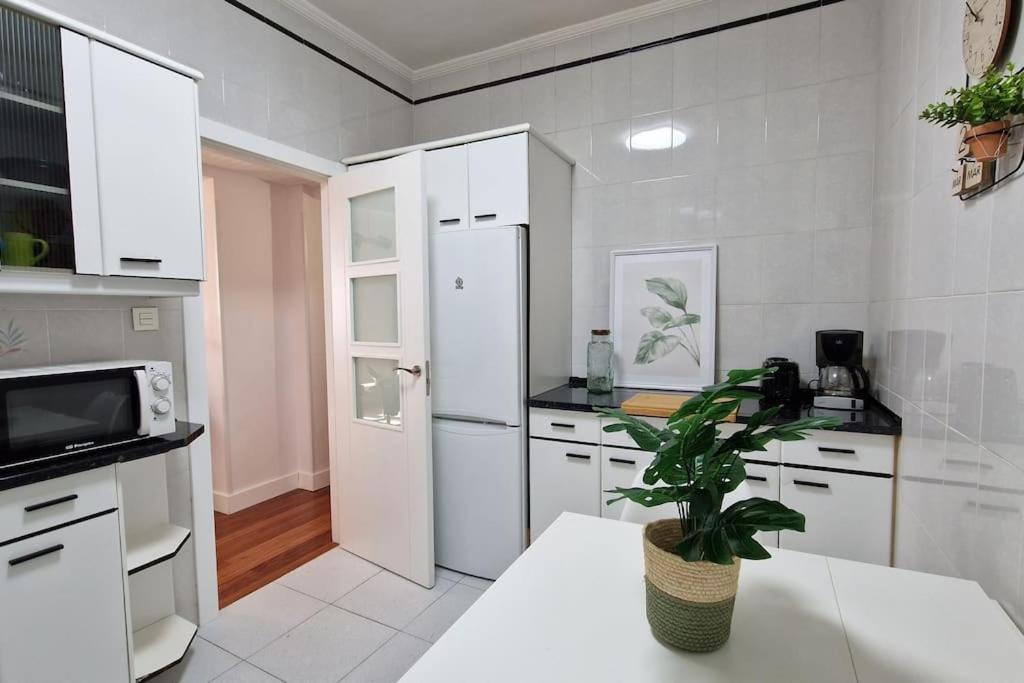 Cozy Apartment In The City Center By Aloha Bilbao Exterior photo