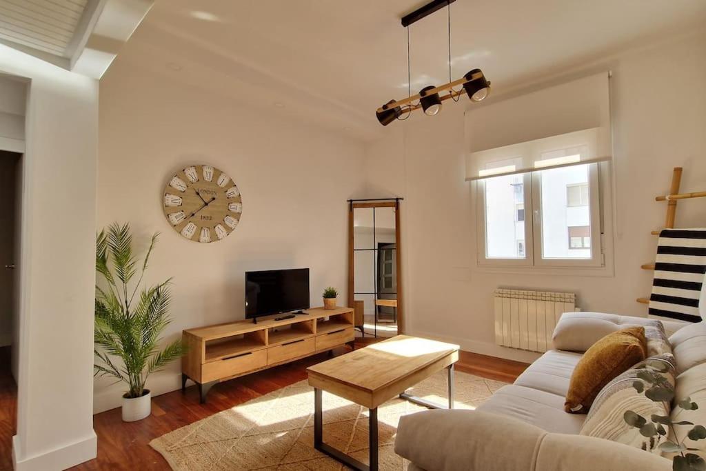 Cozy Apartment In The City Center By Aloha Bilbao Exterior photo